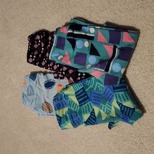 4 pairs of leggings